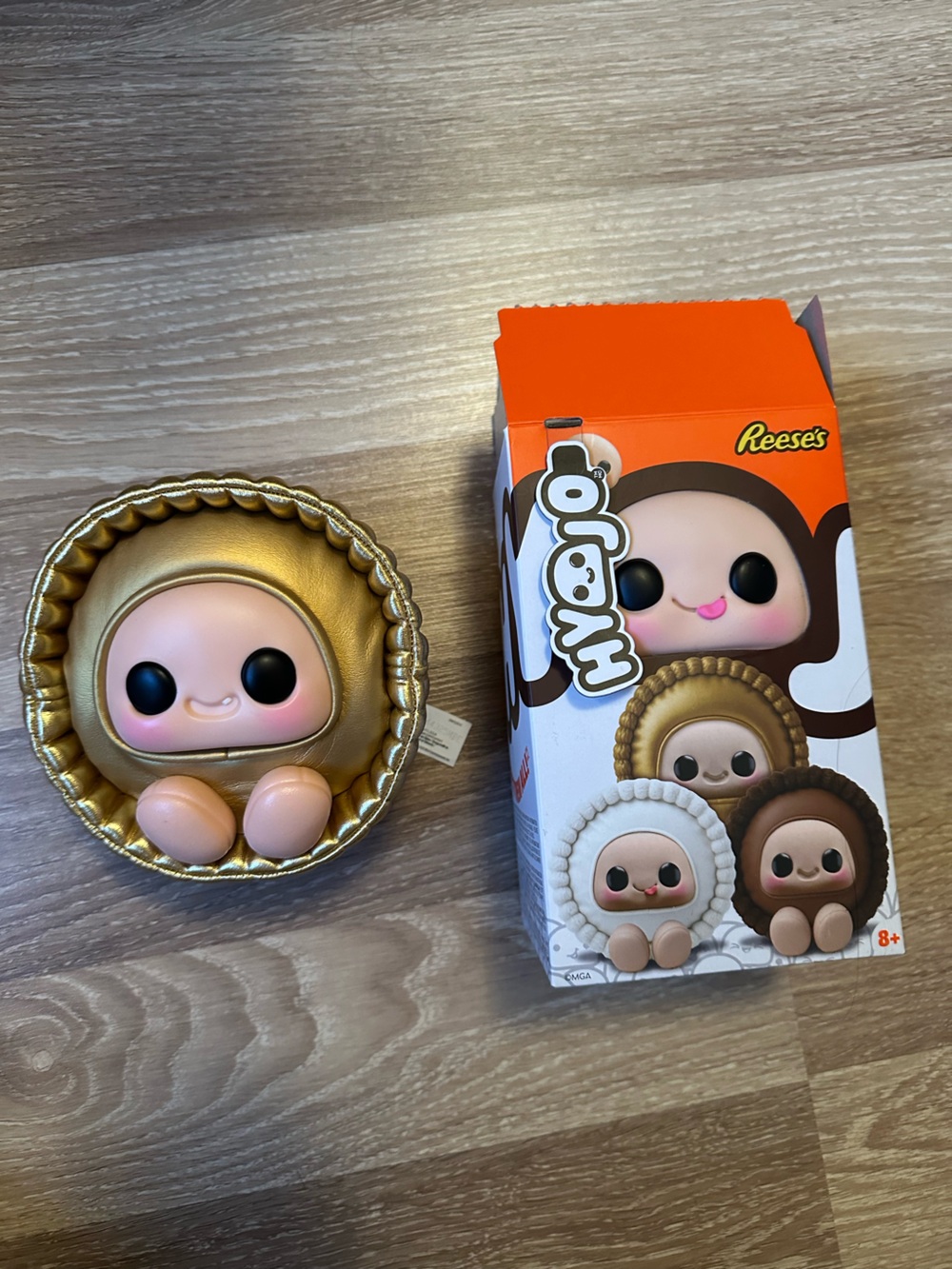 Hyojo Reese’s RARE Gold Plush Figure
